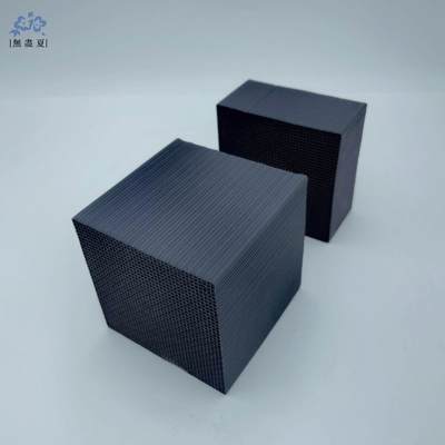 Καλή τιμή. 700 mg/g Χονδρόξυλα από ενεργό άνθρακα σε βιομηχανικές διαδικασίες σε απευθείας σύνδεση